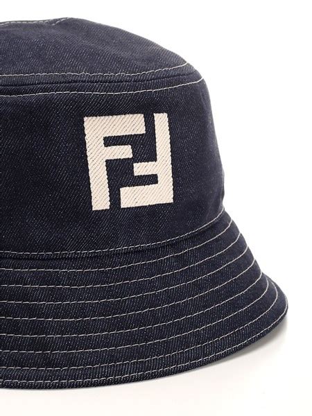 Logo cap FENDI FXQ958 ARR1F0QA2 .